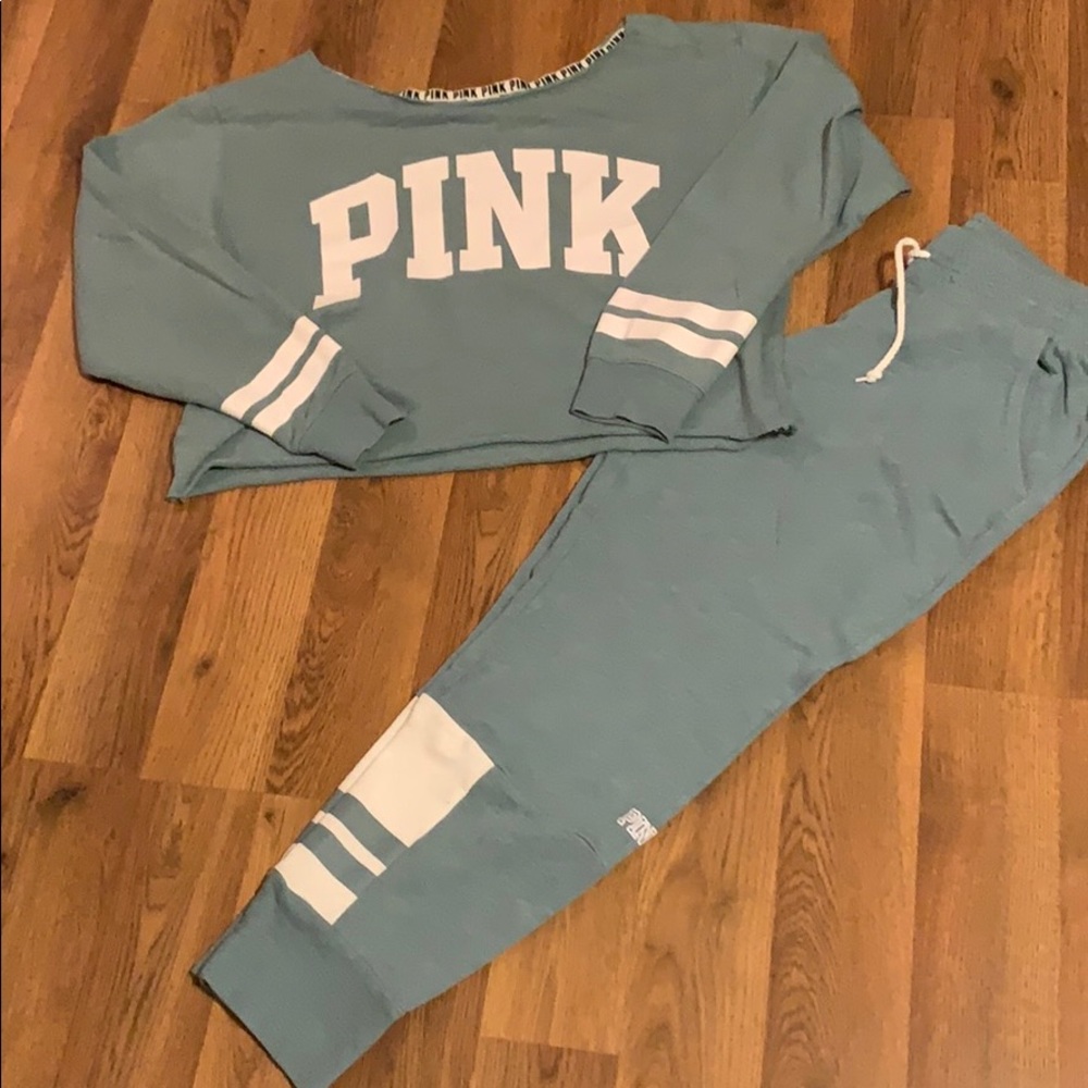 PINK sweatsuit
